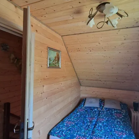 Dwojakowka Semesterbostad Ropa